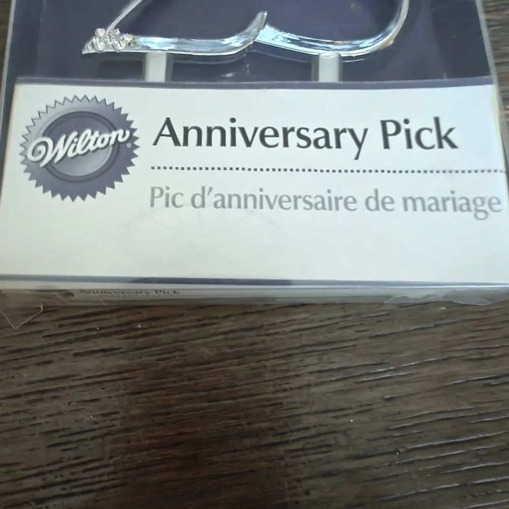 Wilton Silver 25th Anniversary Cake Topper New